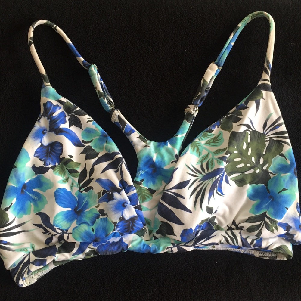 🌸Midori Cosabella Top🌸